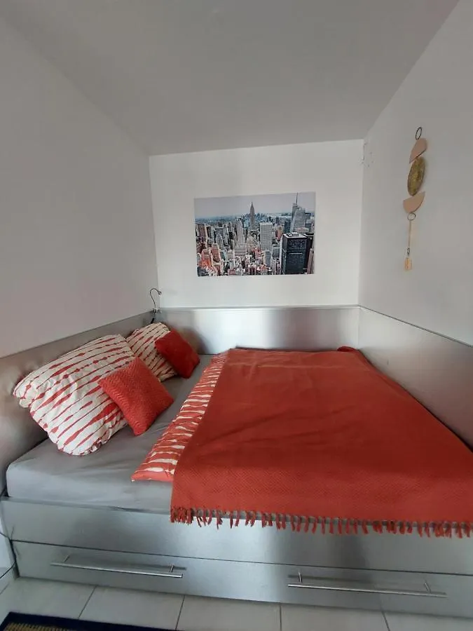 Tower Apartment With Private Terrace Next To Uno Viena Áustria